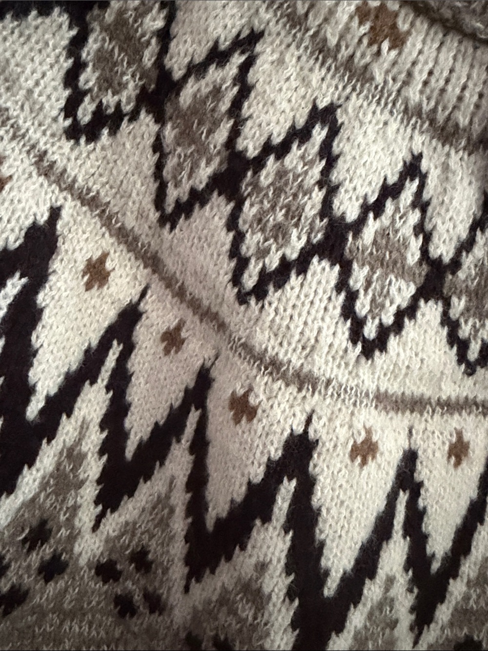 American Eagle Outfitters Cream, Taupe & Black Fair Isle Crew Sweater M - Picture 3 of 7